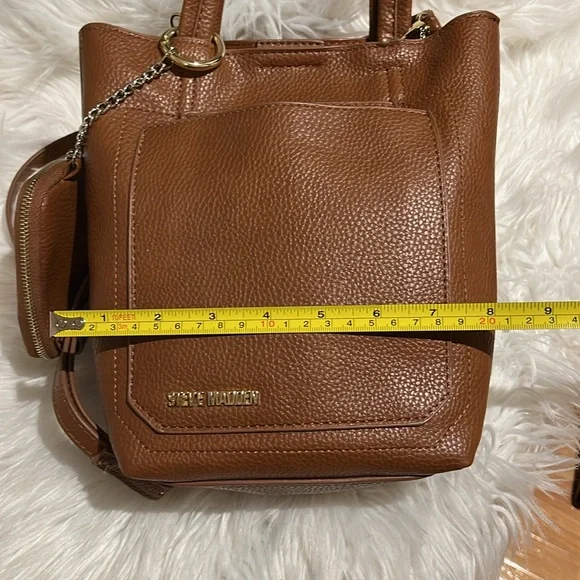 Brown Leather Tote Bag with Pouch - Picture 5 of 7